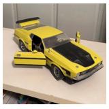 COLLECTIBLE TOY CAR-CHECK OUT THE PIC'S