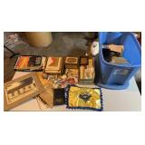 PLASTIC STORAGE TOTE W/LID & ASSORTED CONTENTS-