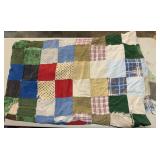 VINTAGE "CUTTER" QUILT-CHECK OUT THE PIC