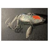 VINTAGE FISHING LURE-CHECK OUT THE PIC