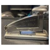 VINTAGE STAPLER-CHECK OUT THE PIC