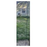 SHEPHERDS HOOK W/GOURD BIRDHOUSE-CHECK IT OUT