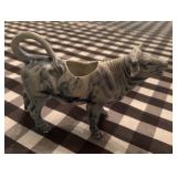 VINTAGE CREAMER-COW DESIGN