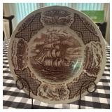 VINTAGE COLLECTOR PLATE W/STAND