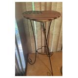 SMALL TABLE-HEART/FLAG DESIGN/APPROX. 15" ACROSS