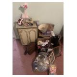 ITEMS FROM THE HOME-ASSORTED/CHECK OUT THE PIC