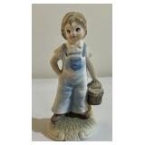 COLLECTIBLE VIGURE-APPROX. 4ï¿½ TALL