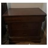 NIGHT STAND W/DRAWERS