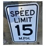 FEDERAL/STATE REGULATORY SIGN-'SPEED LIMIT 15 MPH
