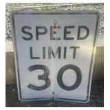 FEDERAL/STATE REGULATORY SIGN-'SPEED LIMIT 30 MPH'