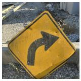 FEDERAL/STATE REGULATORY SIGN-'CURVE'