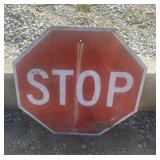 FEDERAL/STATE REGULATORY SIGN-'STOP'