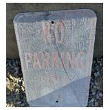 FEDERAL/STATE REGULATORY SIGN-'NO PARKING'