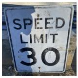 FEDERAL/STATE REGULATORY SIGN-'SPEED LIMIT 30 MPH'
