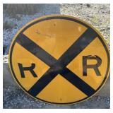 FEDERAL/STATE REGULATORY SIGN-'RAILROAD CROSSING'