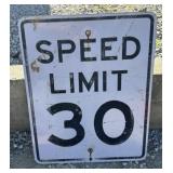 FEDERAL/STATE REGULATORY SIGN-'SPEED LIMIT 30 MPH'
