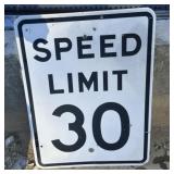 FEDERAL/STATE REGULATORY SIGN-'SPEED LIMIT 30 MPH'
