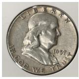 1957 FRANKLIN HALF DOLLAR (90% SILVER)