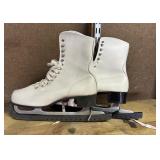 ICE AKTES-CHECK OUT THE PIC
