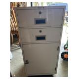 METAL FILE CABINET