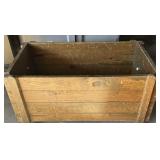 WOODEN CRATE/BOX