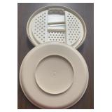 'TUPPERWARE' ITEM-SLICER/GRATER-CHECK IT OUT