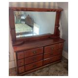 CHEST OF DRAWERS W/MIRROR