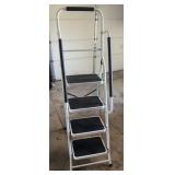 FOLDING LADDER-CHECK OUT THE PIC