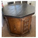 END TABLE W/STORAGE-APPROX. 26ï¿½