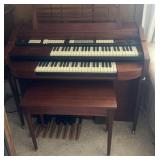 ORGAN W/STOOL-CHECK OUT THE PIC