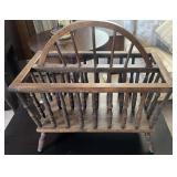 VINTAGE NEWSPAPER/MAGAZINE RACK