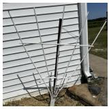 GARDEN TRELLIS-CHECK OUT THE PIC