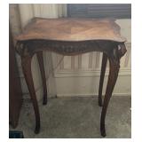 VINTAGE ACCENT TABLE
