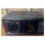 MICROWAVE-CHECK OUT THE PIC