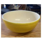 "PYREX" BOWL-LARGE/YELLOW
