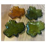 (SET)SMALL GLASS ASHTRAYS