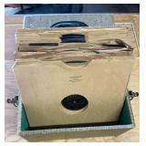 RECORD ALBUMS W/CARRY CASE