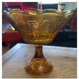 GLASS PEDESTAL FRUIT BOWL-AMBER
