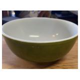 "PYREX" BOWL-LARGE/GREEN
