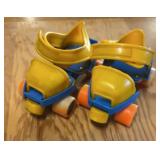"FISHER~PRICE" COLLECTIBLE TOY-ROLLER SKATES