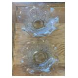 (SET)GLASS DISHES-"IRIS"PATTERN