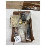 Misc. Fasteners/Clips & Hardware