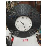 Large diameter Metal clock