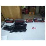 Battery Powered Train and Track