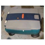 Rubermaid Cooler on wheels
