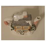 Christmas Tea Pot