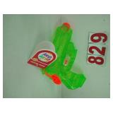 Quantity 6 - Play Day Water Blasters