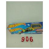Hot Wheels Vertical Power Launch and Car