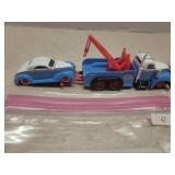 Maisto 1953 Mack B 61 Tow Truck with 1937 Ford