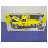 M2 Machines 1973 Chevrolet Cheyenne 10 Diecast